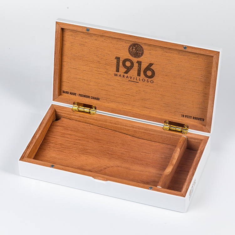 Premium Handcrafted Wooden Cigar Box with Glossy Finish