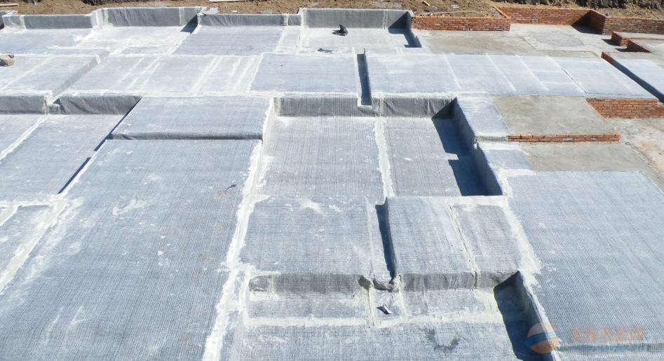 5000G/M2 Waterproofing Blanket Geosynthetic Clay Liner for Landfill Project