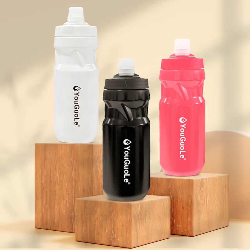 Велосипедная бутылка для воды 600 мл