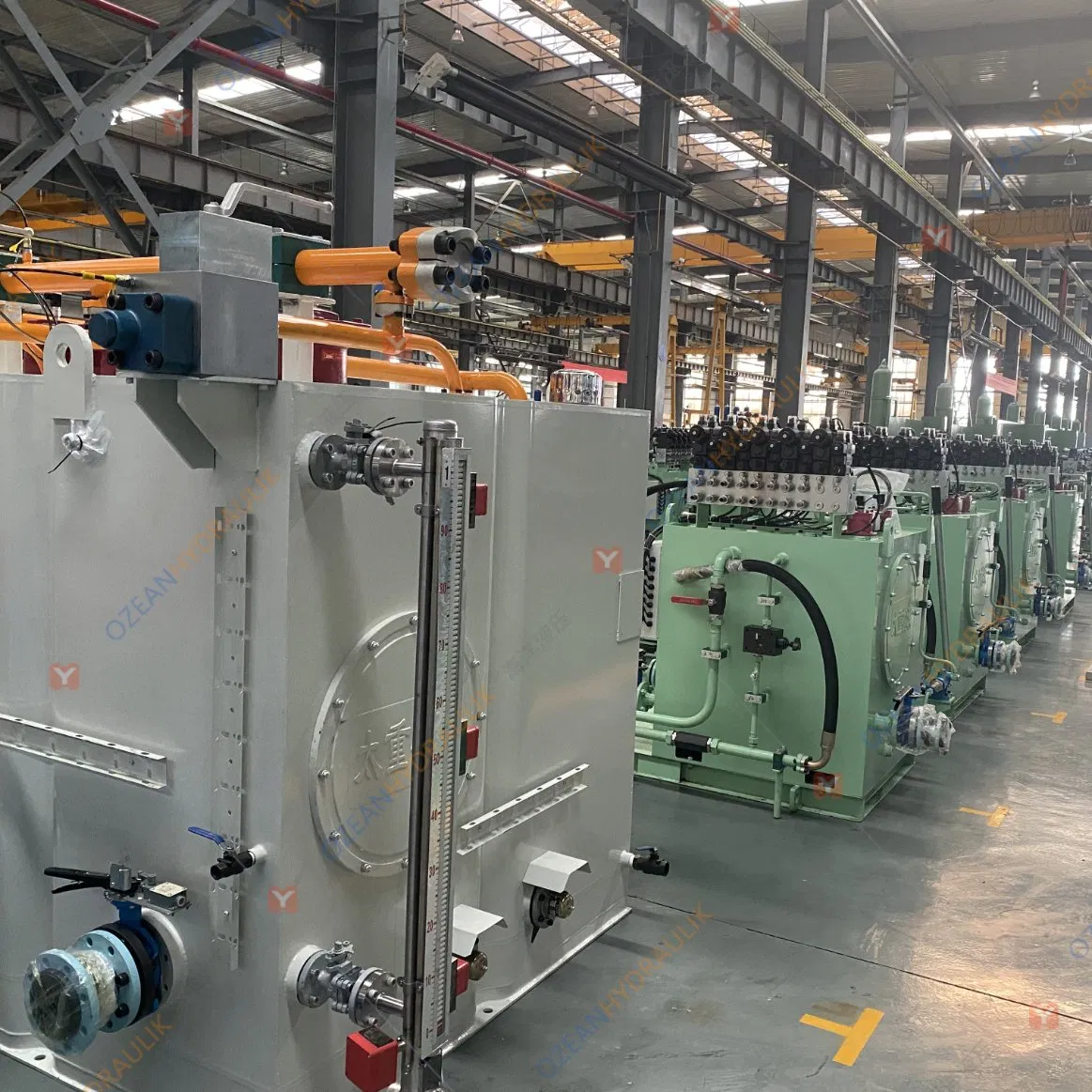 Мощная гидравлическая система на водно-гликолевой основе для промышленных печей