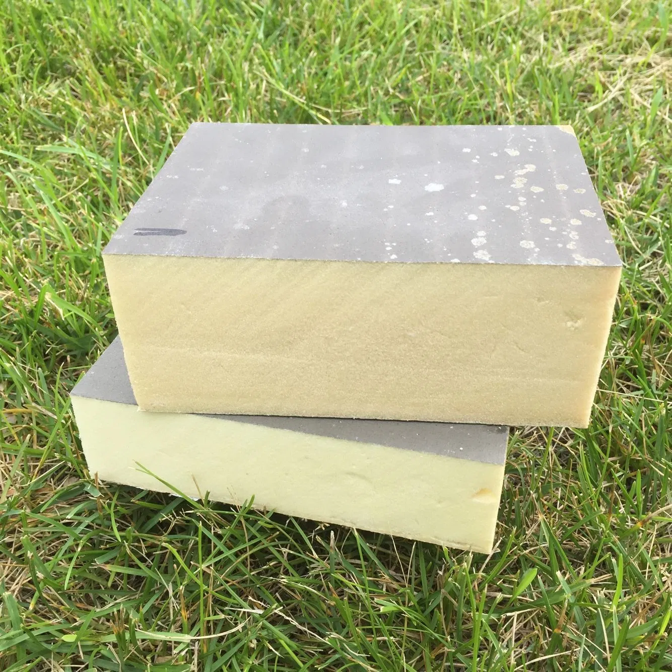 High Temperature Resistant Glass Wool for Building Thermal Insulation