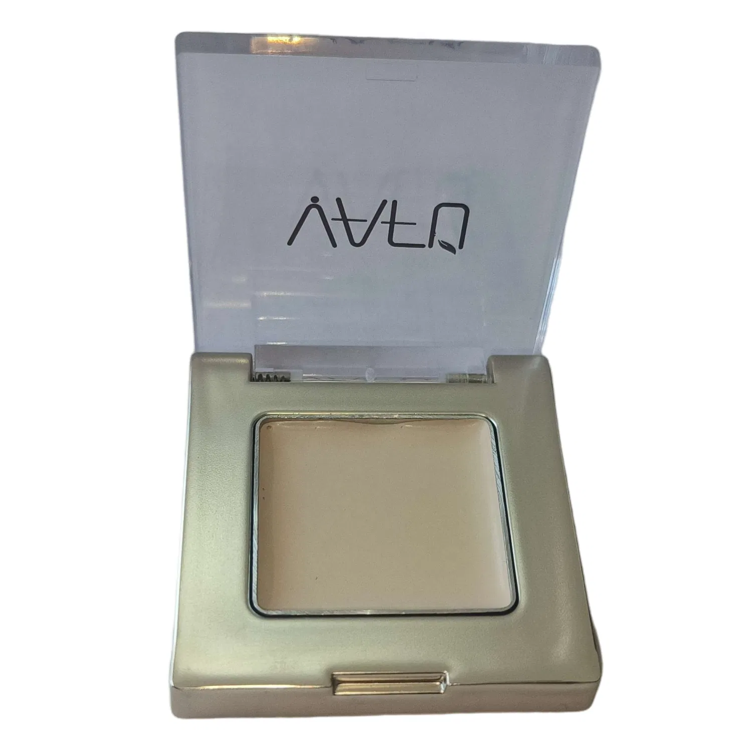 Youthful Glow Concealer to Enhance Your Natural Beauty