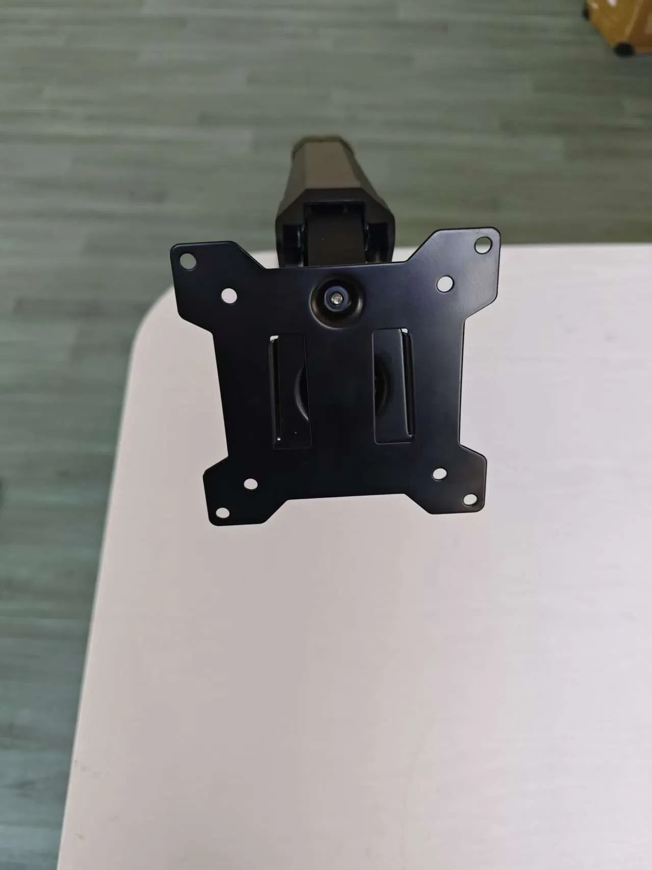 Кронштейн для монитора настольный складной