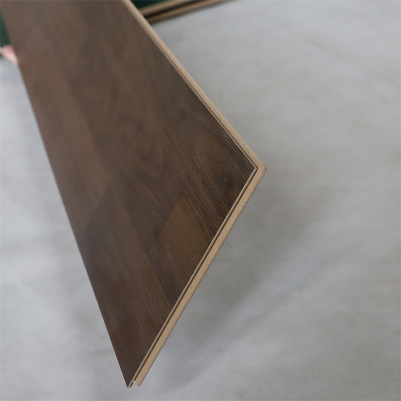 Водостойкий ламинат 8-12 мм AC3/AC4, Германия