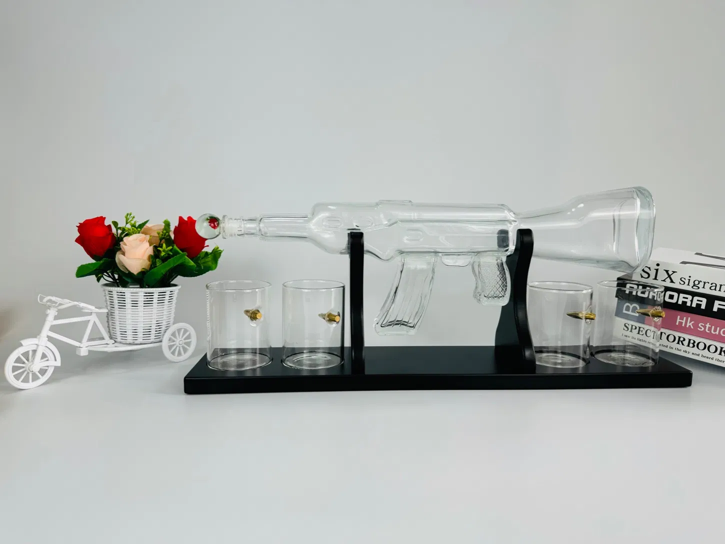 Elegant Handcrafted High Borosilicate Glass Whisky Decanter Clear