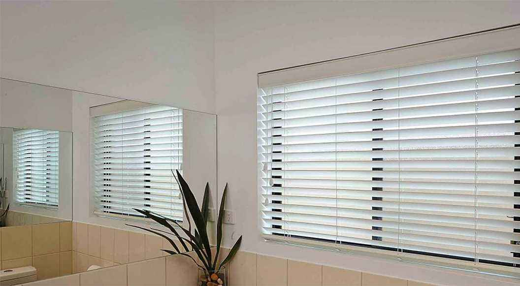 Customized 25mm Slat Aluminum Horizontal Waterproof Venetian Blind