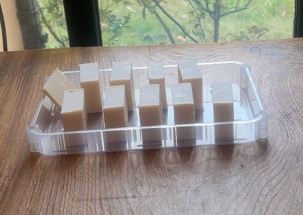 Customized 100% Natural Plant Compound Scented Shampoo Soap