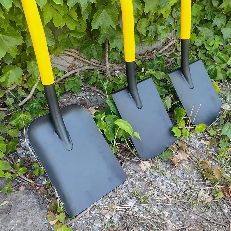 Premium Carbon Steel Garden Shovel with Ergonomic Plastic Grip for Digging