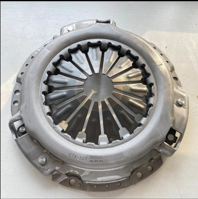 Крышка сцепления Toyota Corolla E10 1.3 92-97 OEM 31210-0d030