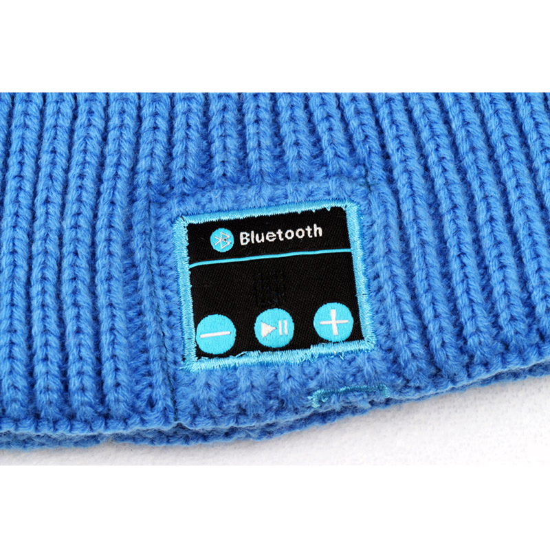 Winter Knit Smart Electronics Bluetooth Music Headphone Beanie Wearable Smart Hat Cap with Built-in Microphone Speaker for Women / Lady