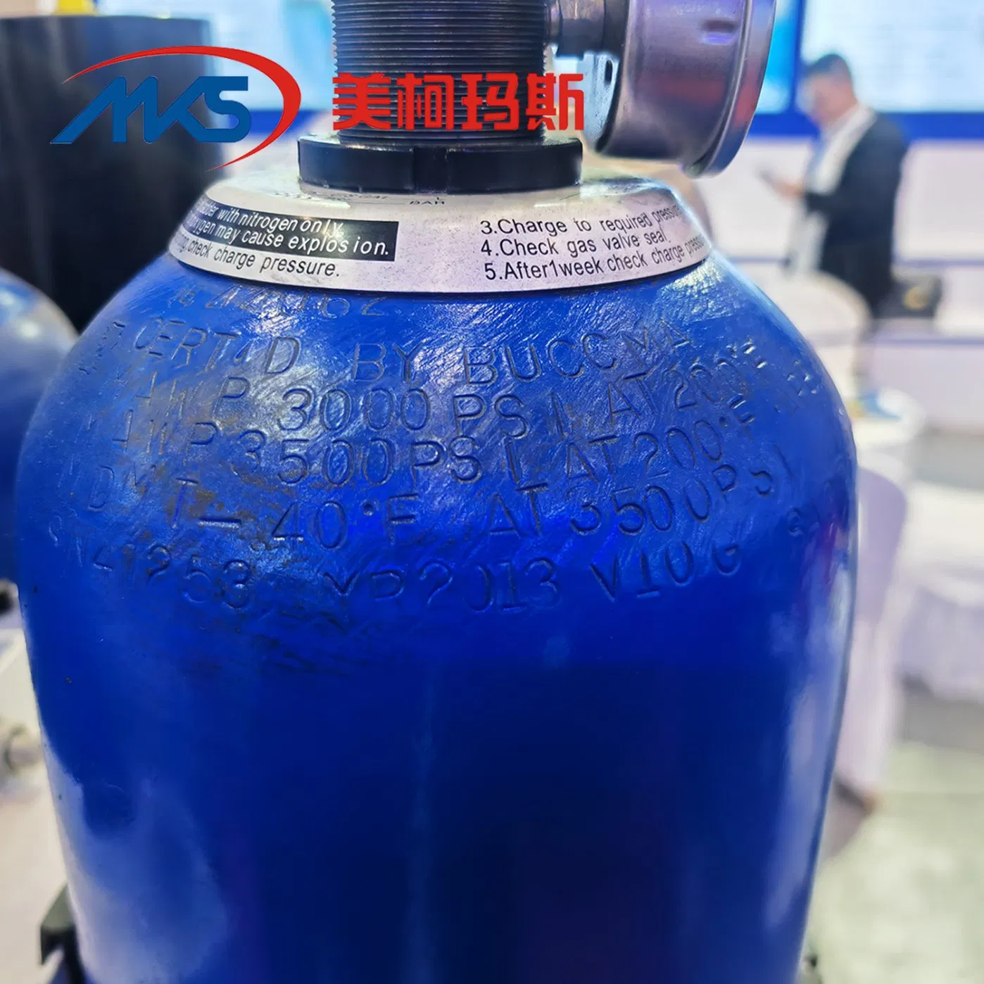 Factory Direct Selling Agricultural Machinery Part 2u-6978 2u-7538 2V-5125 302-5836 304-6615 2u 6978 2u 7538 2V 5125 302 5836 304 6615 Hydraulic Accumulator