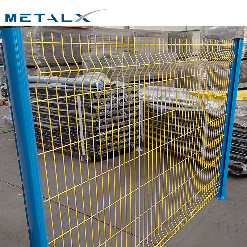 Recycled Cheap Welded Wire Garden Fences PVC Coated Chain Link Fence