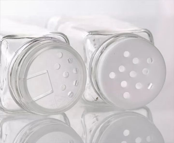 Kitchen Accessories 120ml Square Glass Spice Jar with Sliver Lid and Shaker