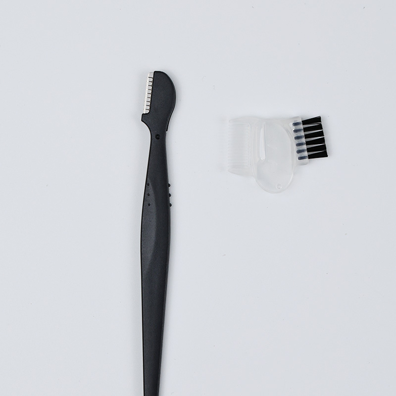 Precision Mini Eyebrow Razor for Flawless Dermaplaning and Shaping