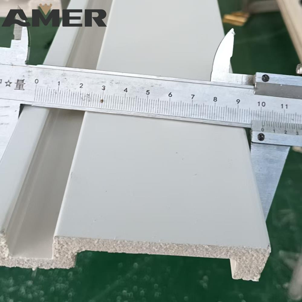 White Primed Flooring Molding Baseboard Skirting Board