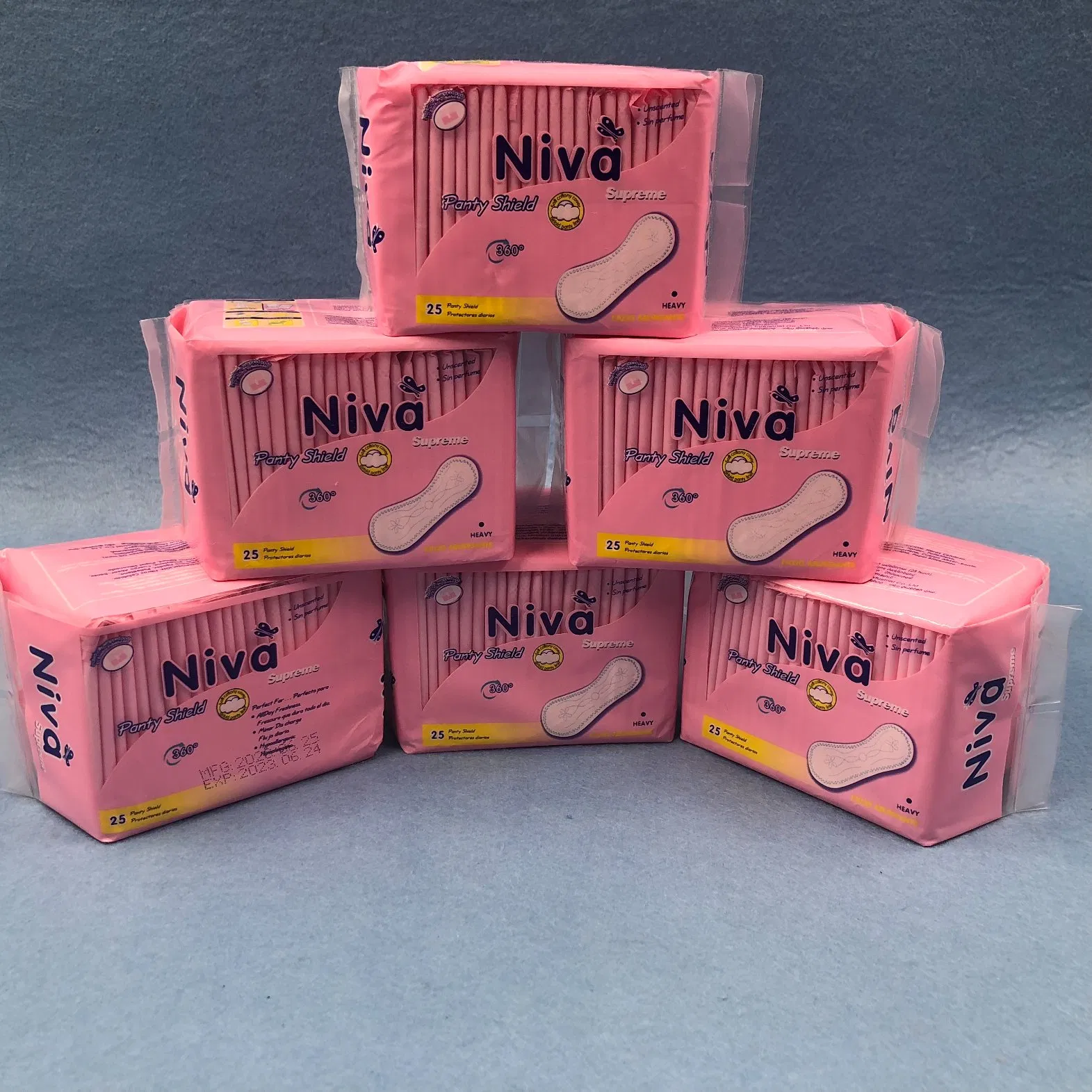 Wholesale Feminine Hygiene Products Panty Liner 155mm Without Wings Pantyliner