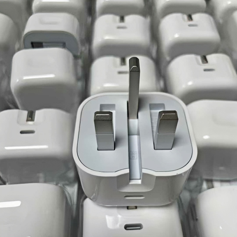 Оригинальный 20W быстрый зарядник USB-C для iPhone