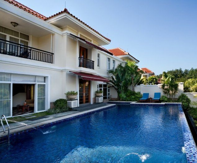 Мозаичная плитка для бассейна, прочная и стильная