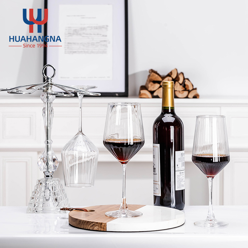 White and Red Wine Glasses Clear Ribbed Stemmed Modern Glass