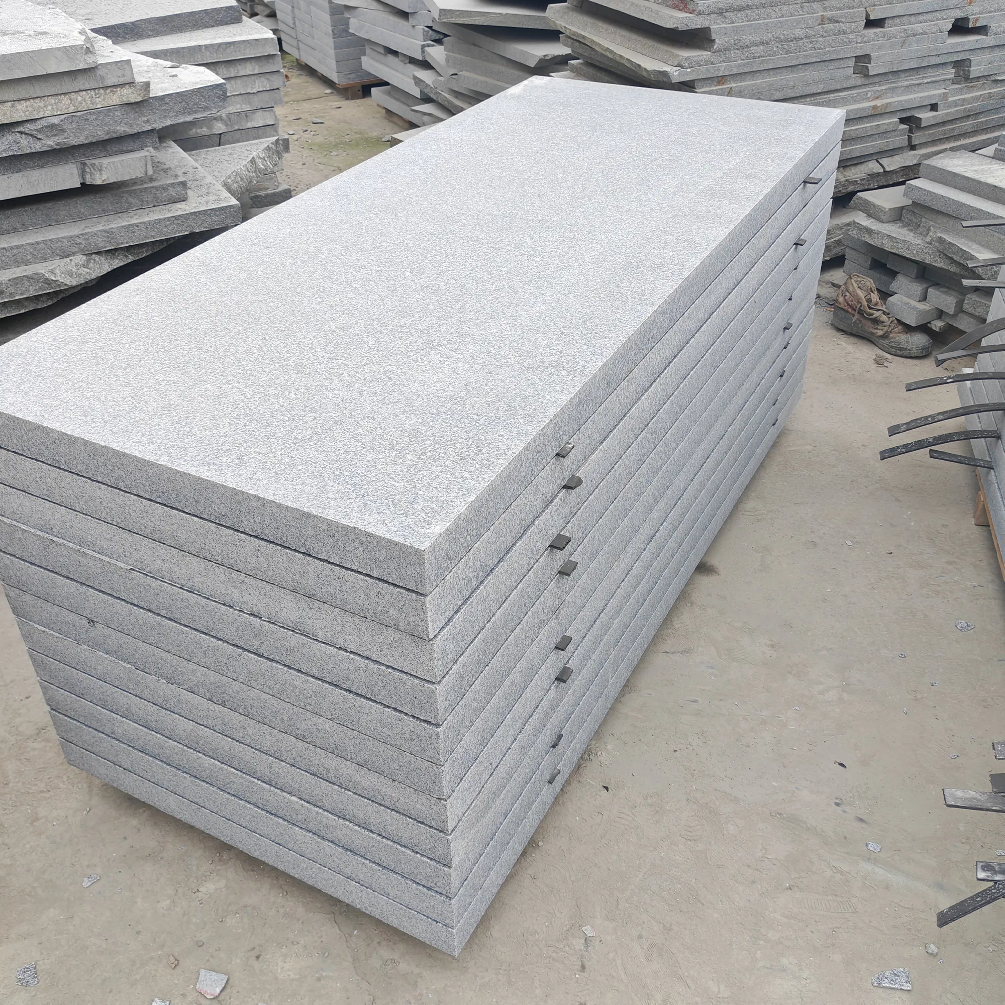 G633 Grey Granite Floor and Wall Tile for Sophisticated Kitchen Designs