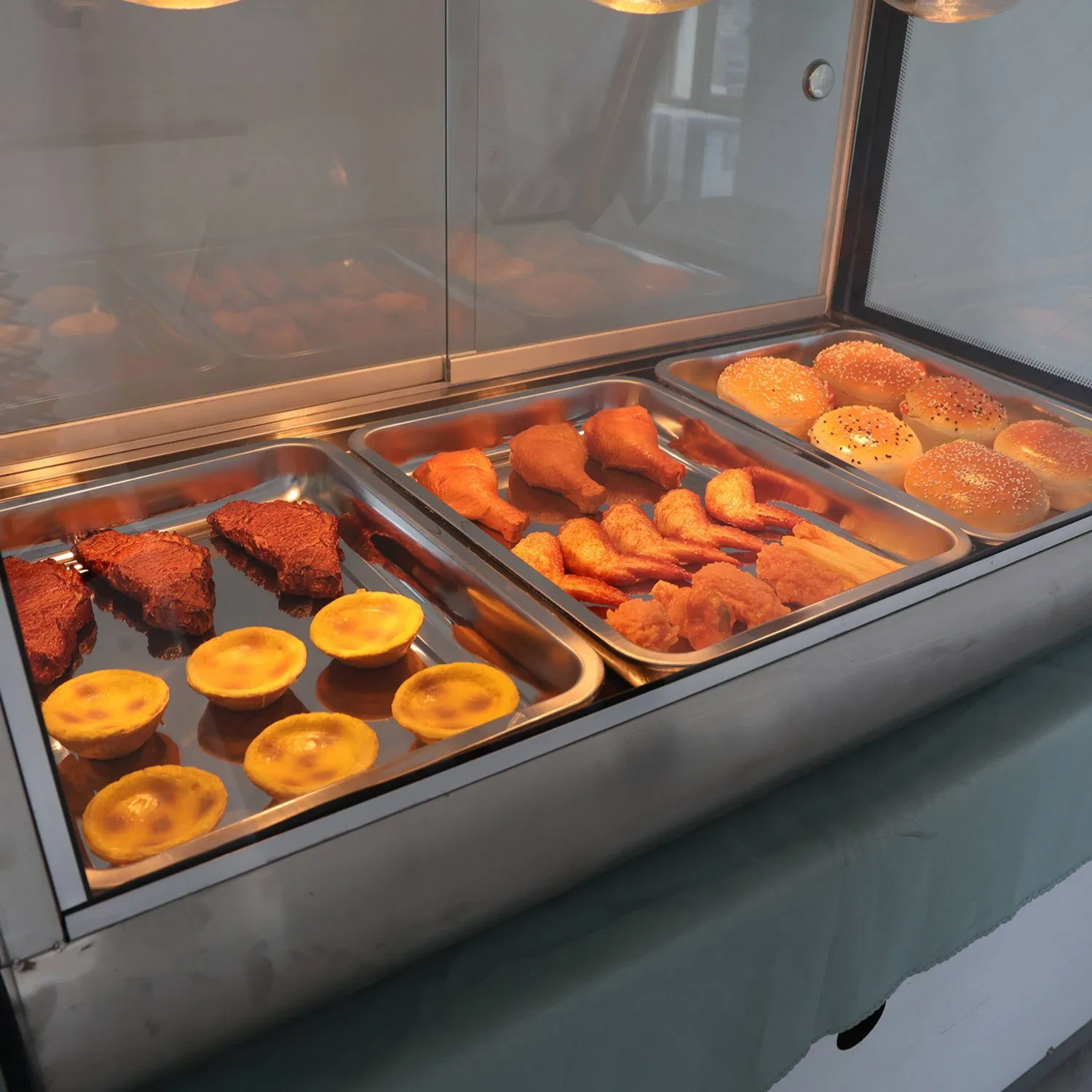 Dual Zone Food Warming Cabinet with Separate Controls for Dry and Moist Heat Applications