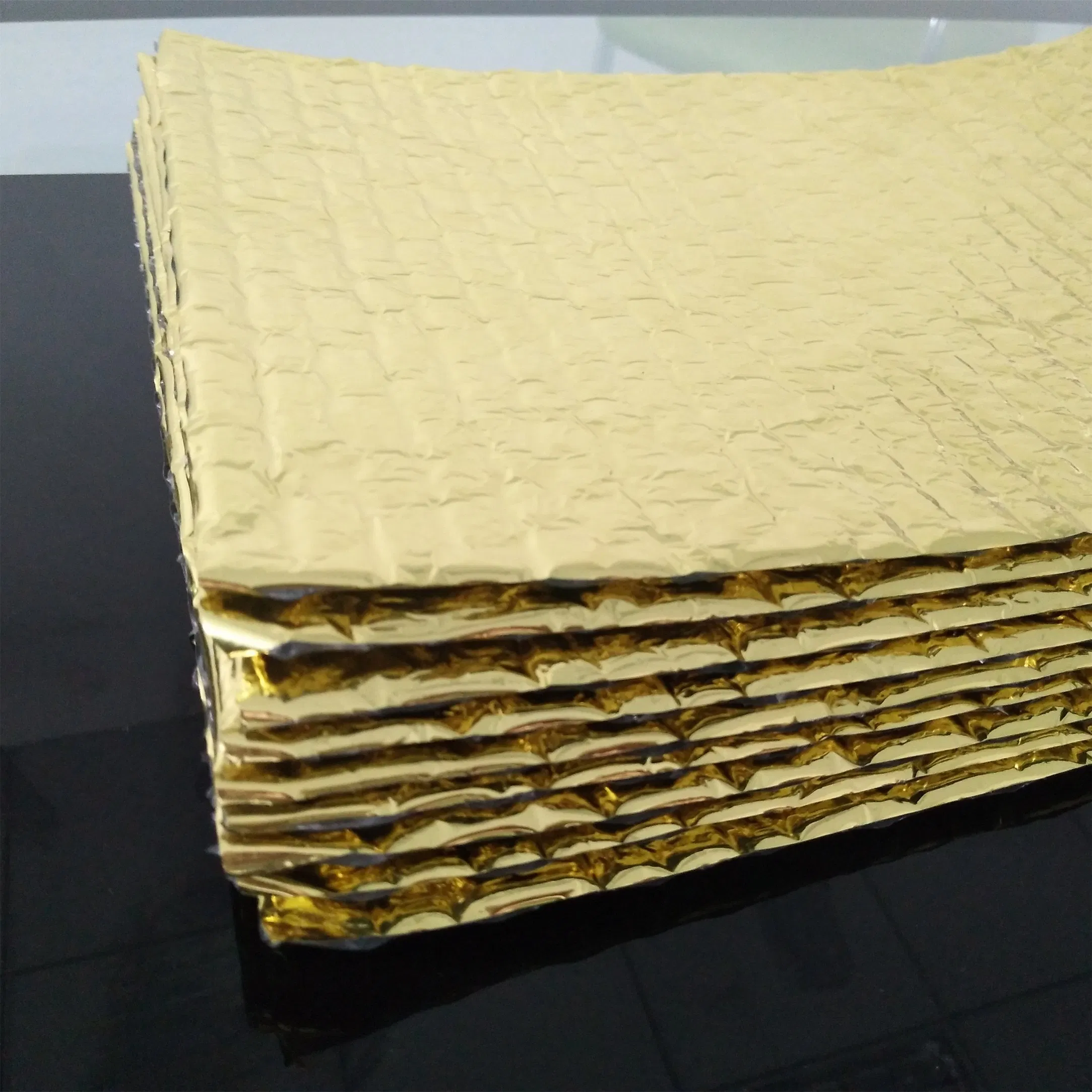 Building / Construction Materials Radiation Barrier Gold Aluminum Foil Double Bubble Thermal Insulation Material Metal Building Heat Resistant Ceiling Material