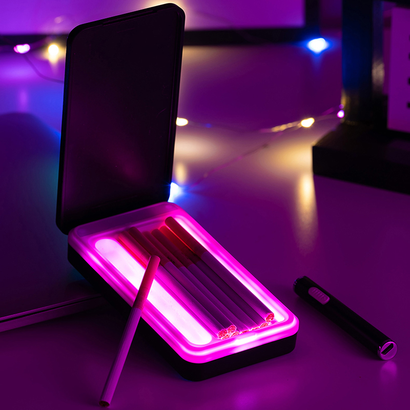 Custom Logo LED Plastic Cigarette Case with Electric USB Coil Lighter