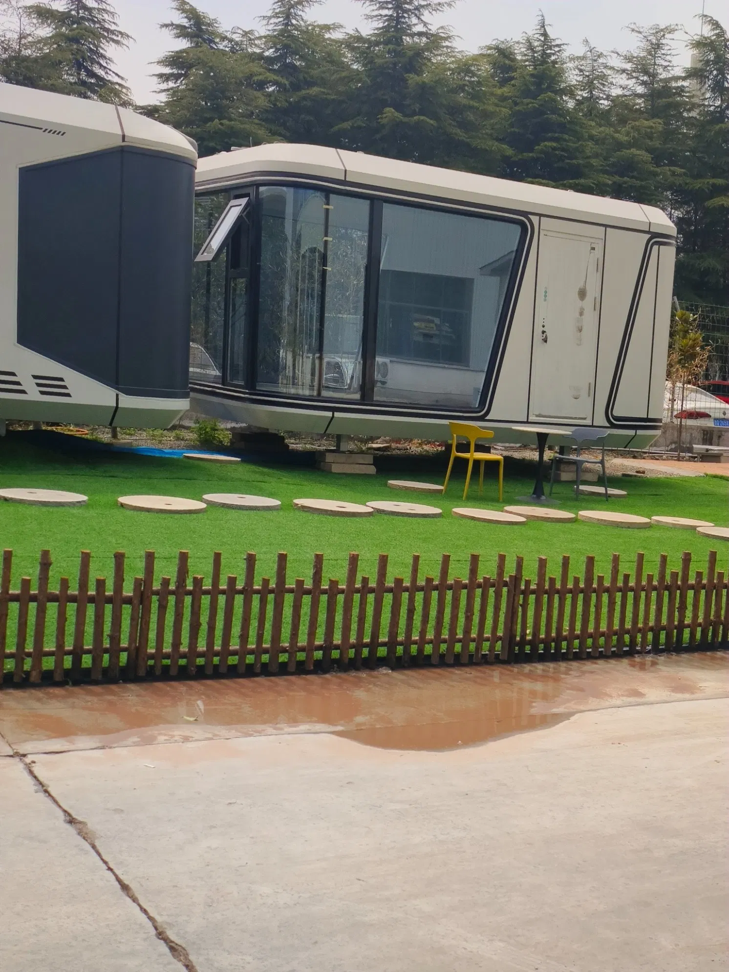 Innovative Prefab Eco Capsule House with Personalization Options