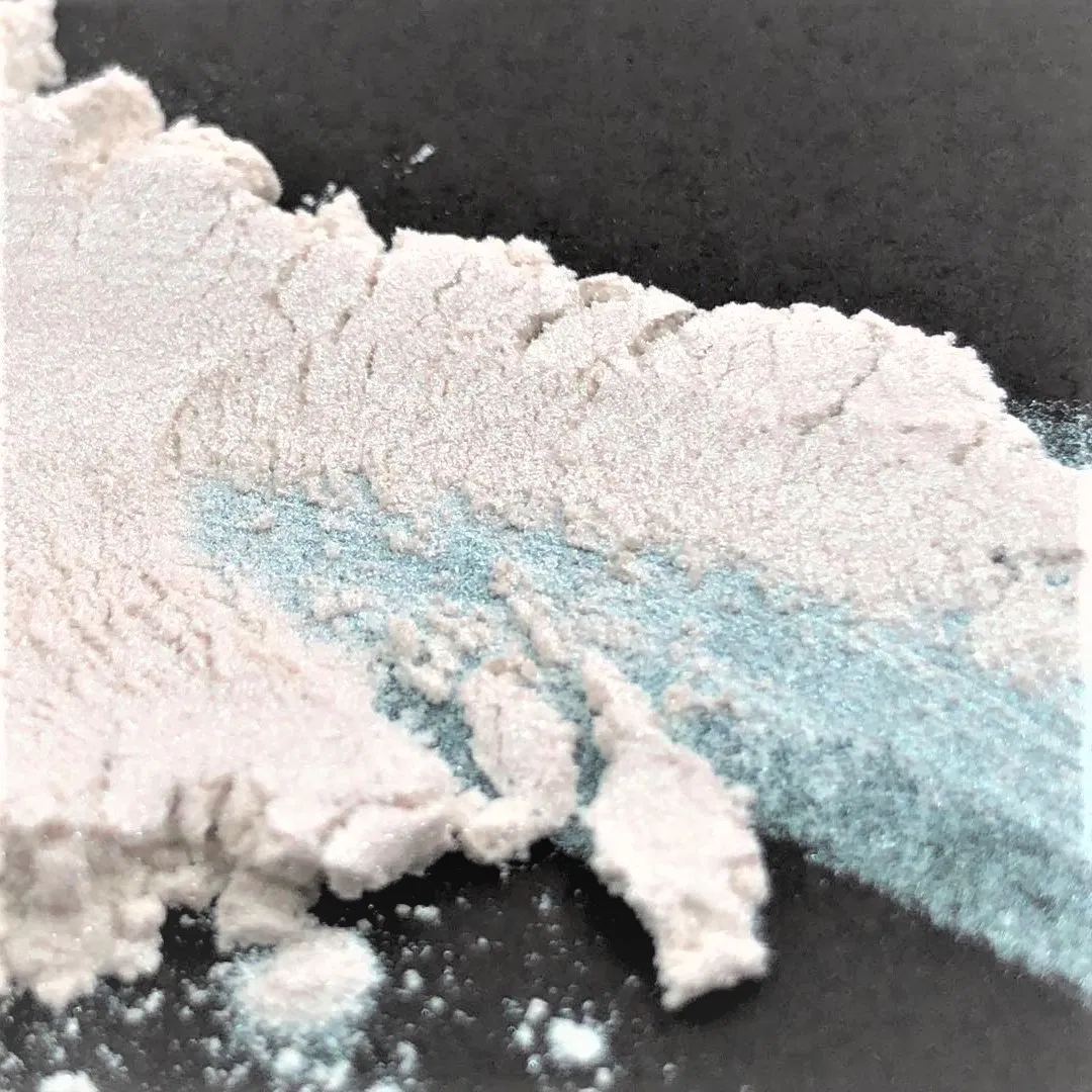 Pearlescent Pigments P735 Green Pearl for Coating Plastic 235 Rutile Fine Silver Paint Nail Beauty