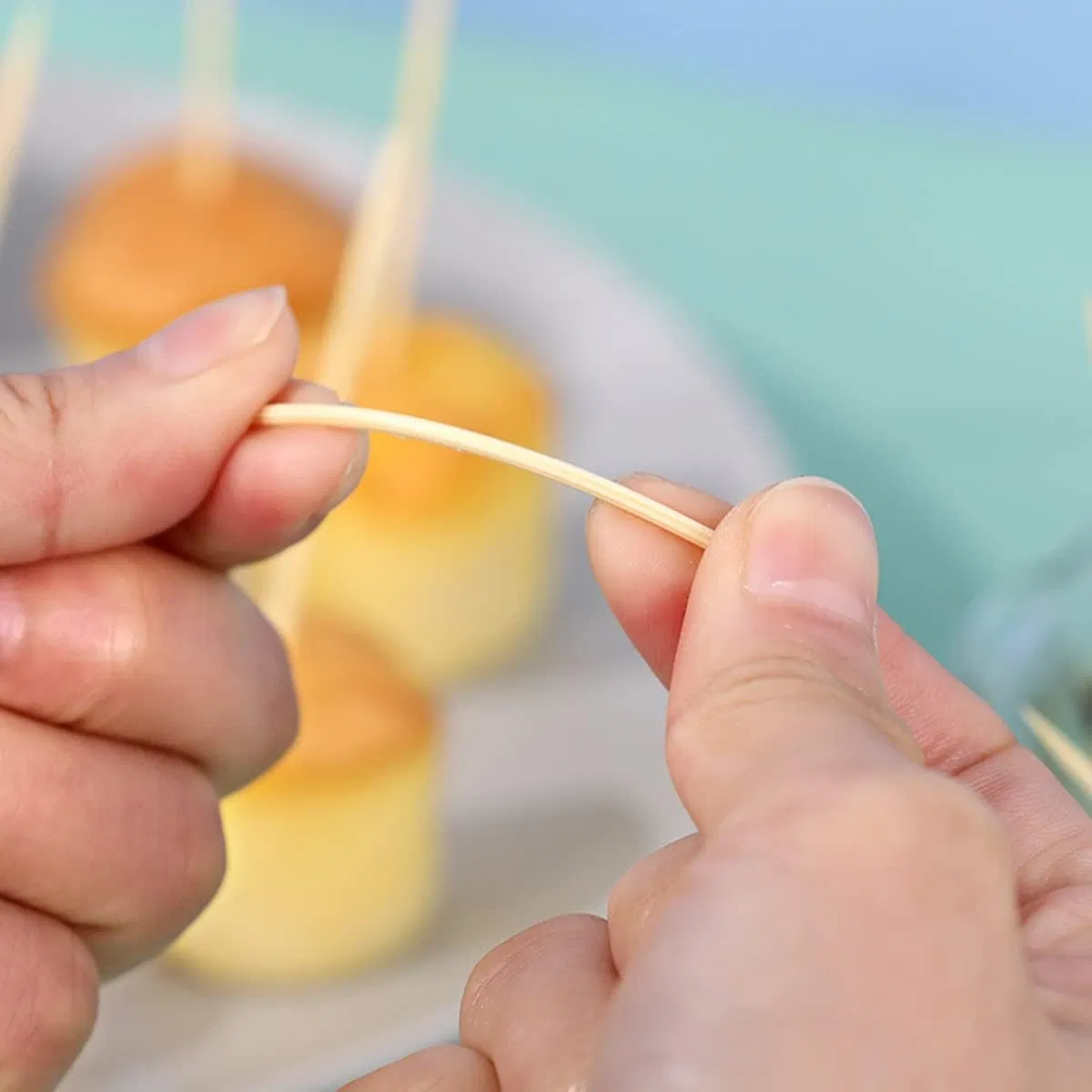 China Factory Direct Birch Toothpicks Wholesale Custom Logo for Catering & Hotels