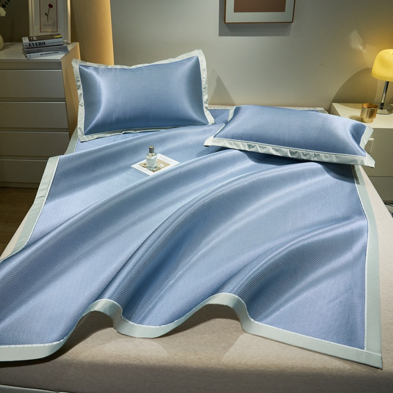 OEM Three-Piece Student Dormitory Washable Summer Folding Soft Matting