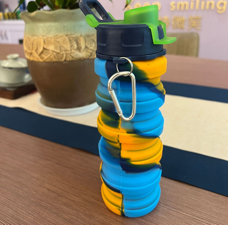 Camouflage Silicone Foldable Sports Water Cup Men's and Women's Telescopic Bottle