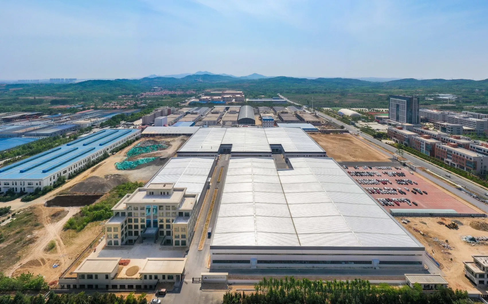 Tailored Steel Structure Workshops with Professional Installation Options