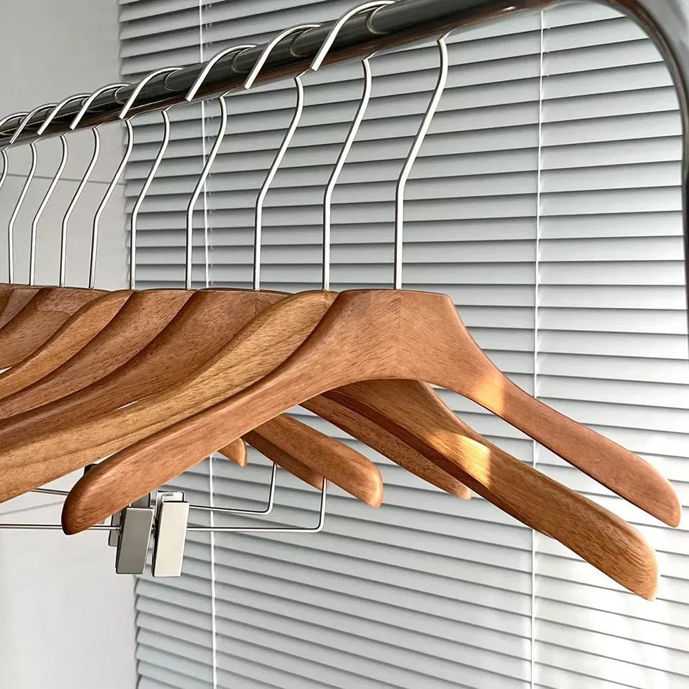 High Quality Wooden Natural Clothes Hangers with Trousers Bar/Durable Metal Pants Clips and Customized Logo for Woman/Man Shirt/Sweater/Coat/Dresses/Socks/Suit