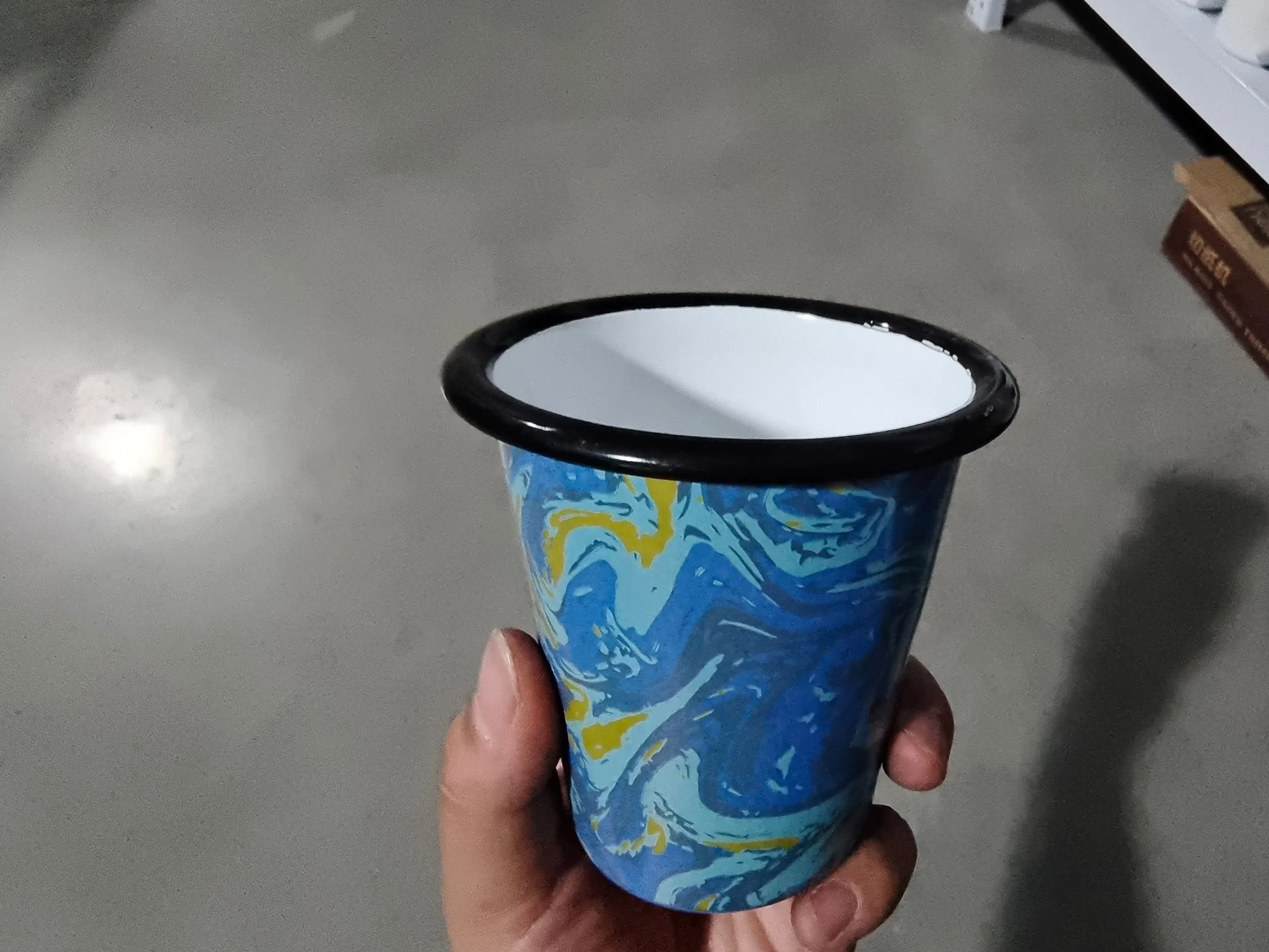 T-Shape Enamel Mug 400ml Enamel Gift Mug Coffee Cup