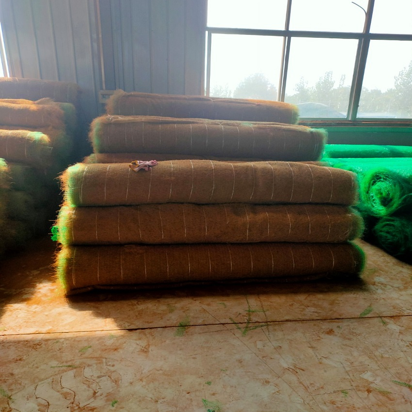 Anti-Slip Coco Coir Grow Mats for Gardening and Planting Needs