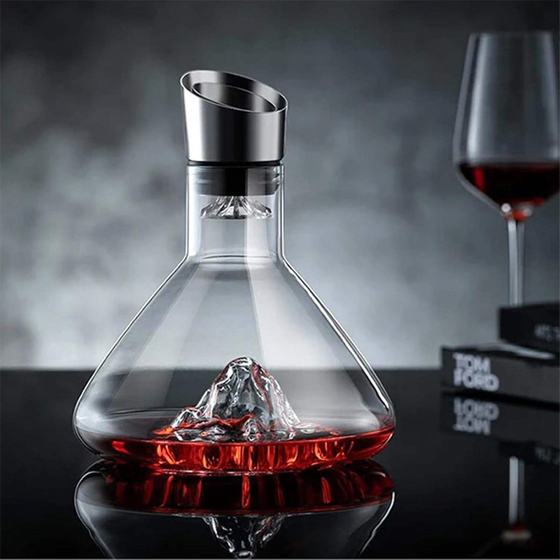 Premium Luxury Big Capacity 1600ml Glass Crystal Red Wine Decanter Stainless Steel Mouth Wine Dispenser