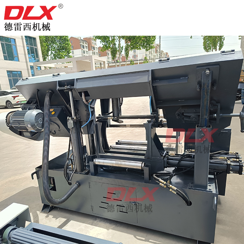 Ленточная пила по металлу промышленная горизонтальная DLX-GB4250