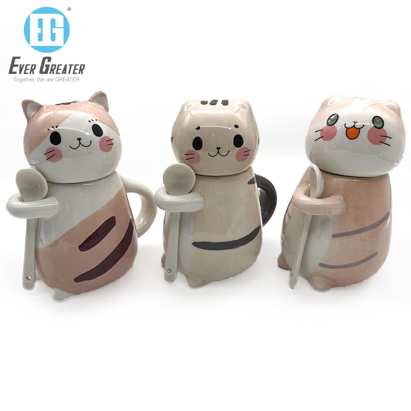 Hot Sell Custom Logo Decorative Kitchen Ceramic and Metal Salt Shakers