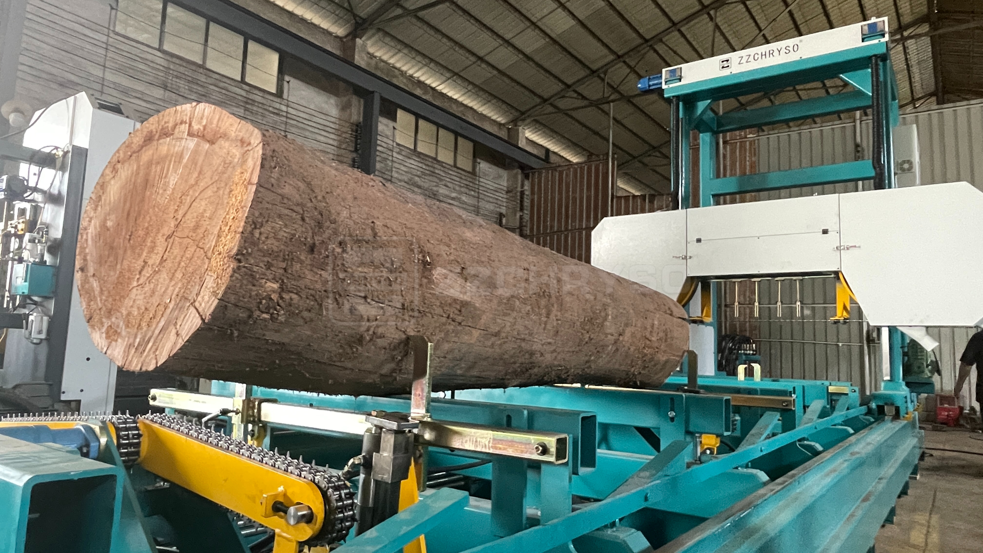 Ленточная пила по дереву горизонтальная усиленная 1500 мм