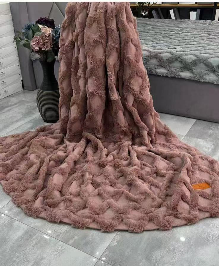 Wholesale Hypoallergenic Faux Fur Throw Blanket for Couch
