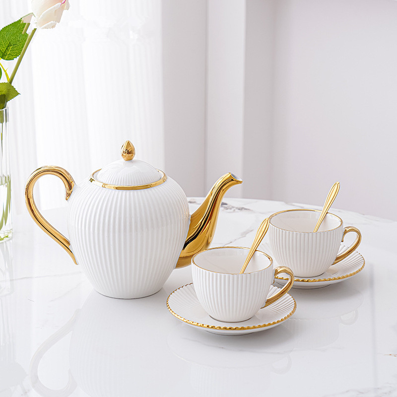 Керамический набор для кофе и чая с блюдцем