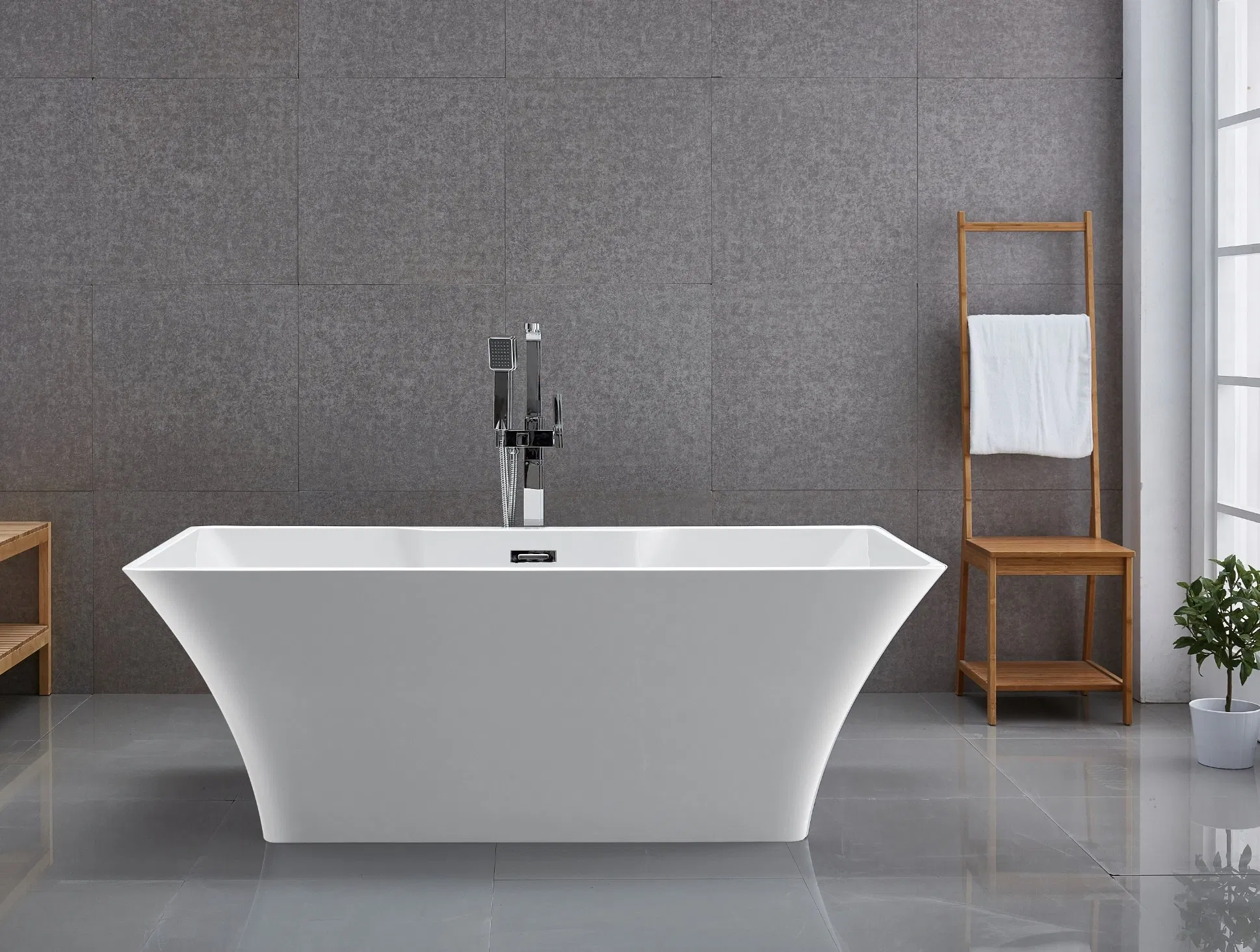 Back to Wall Freestanding Bath Tub with High Quality