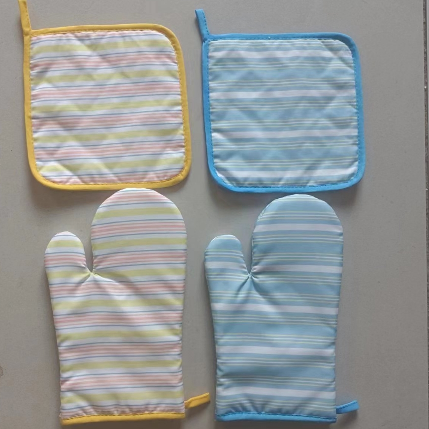 Kitchen Glove /Oven Mitt and Pot Holder Set with Your Design Polyster Fabric