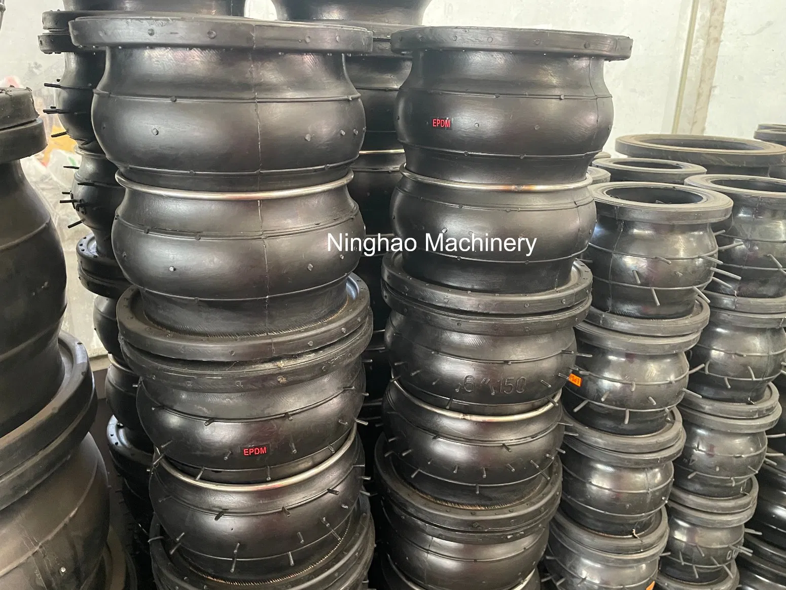 Manufacture Expans Flexible Compensator Flanged Connector Pipe Coupling Rubber Expansion Joint