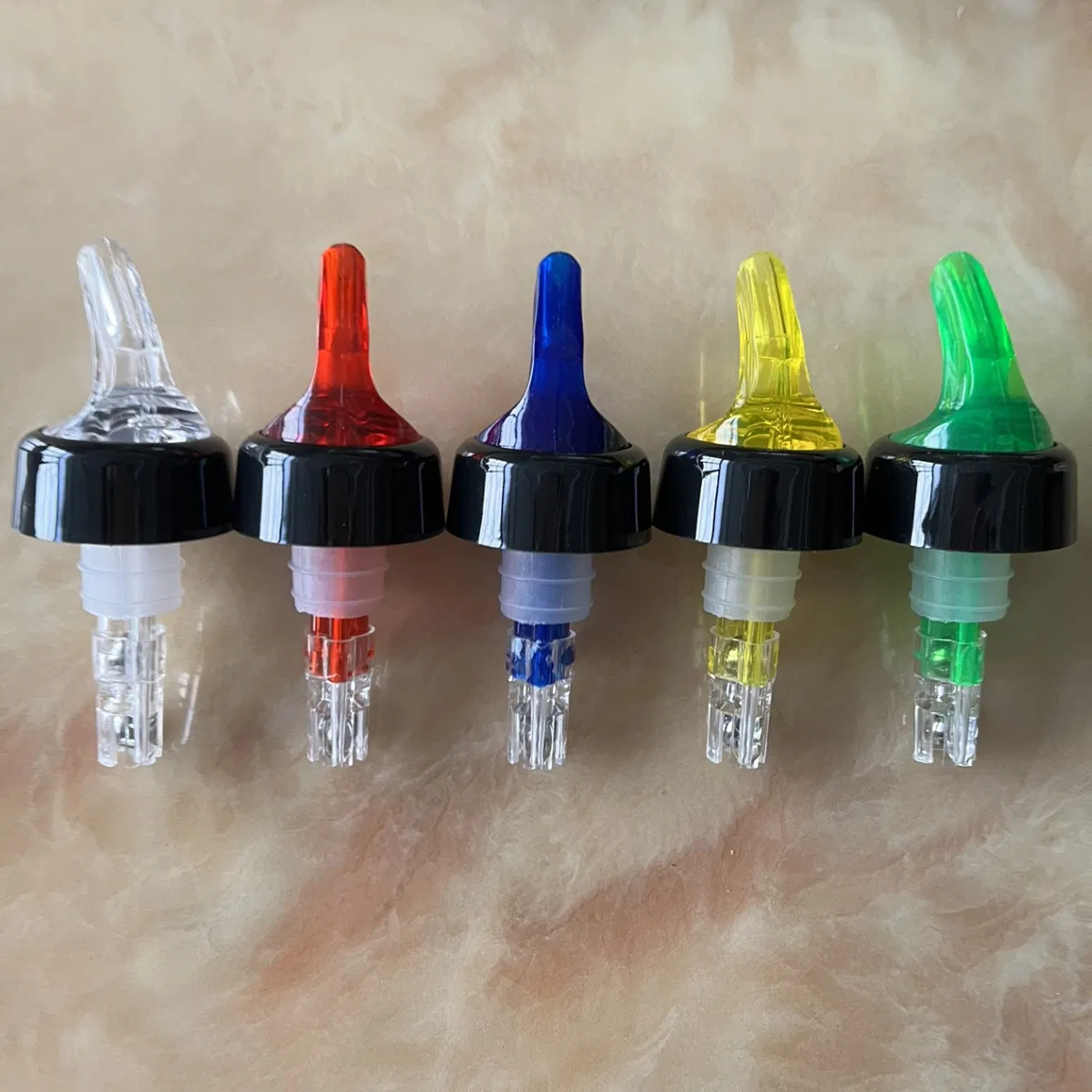 Plastic Wine Measured Pourer with 10ml 20ml 30ml 40ml 50ml 60ml Capacity