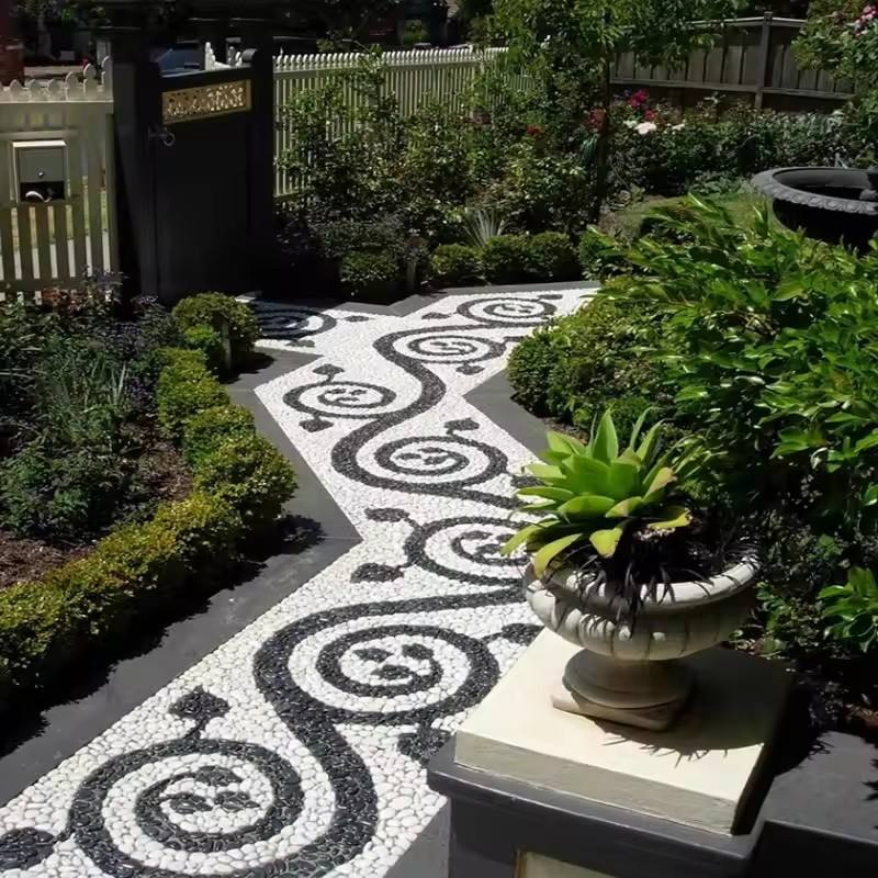 Natural Colorful Pebble Stones for Garden Pathways and Aquariums