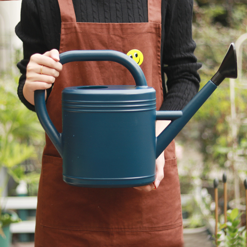 3L 5L 8L 10L 12L 14L Traditional Large Outdoor Plastic Watering Can Indoor Garden Watering Cans for Flower