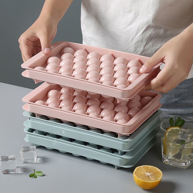 Plastic Ice Cube Mold Ice Maker with Lid