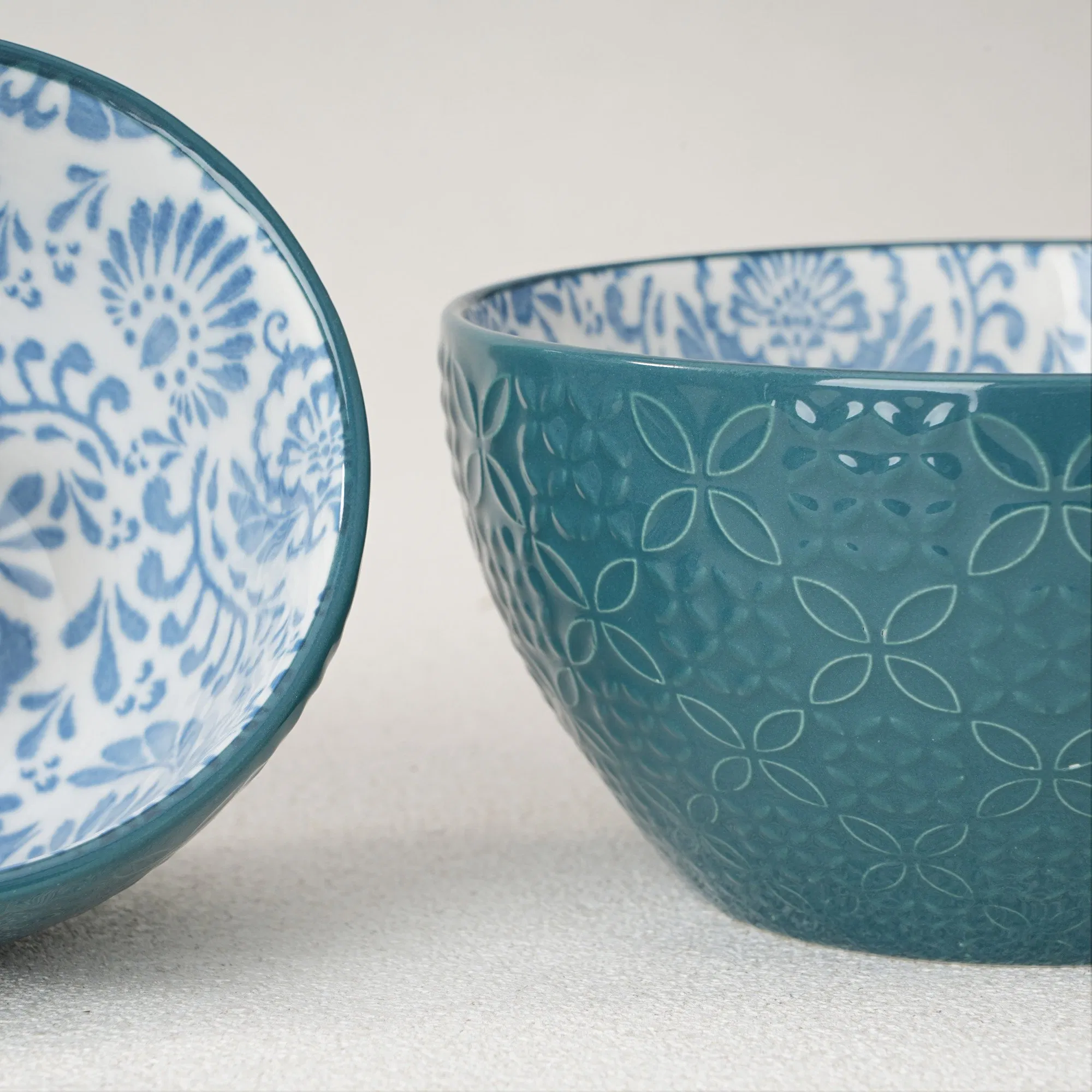 Elegant OEM Colorful Glaze Embossed Serving Ceramic Bowl for Stylish Dining